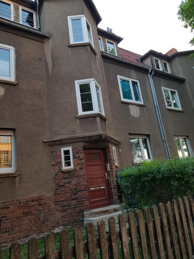 Apartment Am Suedpark Erfurt - Inkl Garten Mit Sitzlounge - Zentrumsnah Bagian luar foto